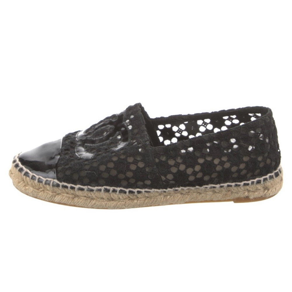 Chanel Interlocking CC Logo Black Lace Espadrilles - Picture 3 of 10